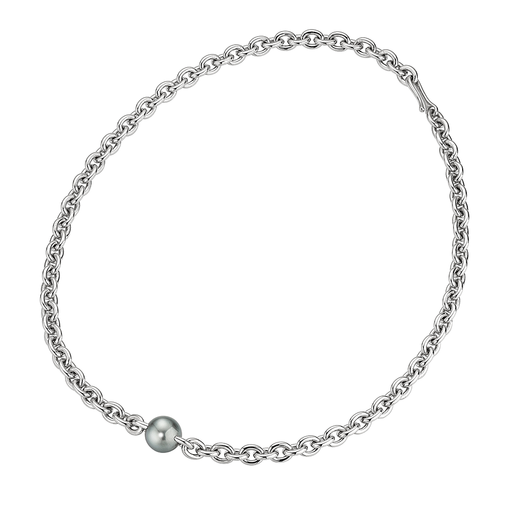 Bold Collier