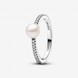 Behandelte Süßwasserzuchtperle & Pavé Ring