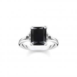 Ring schwarzer Stein