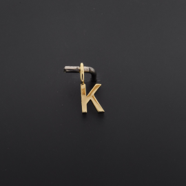 Buchstabenanhänger