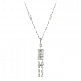 Halskette mit Anhänger