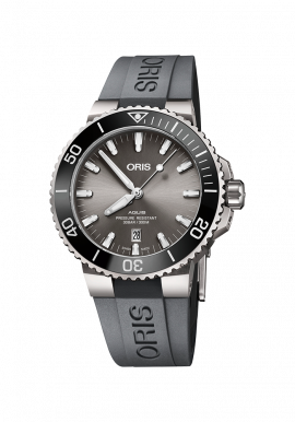 Oris Aquis Titanium Date