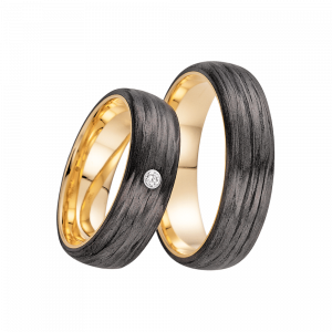 Fischer Carbon küsst Gold Trauringe 23-01350-060 bei Juwelier Spinner