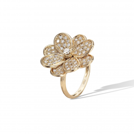 Petali Ring aus Gold mit Diamanten